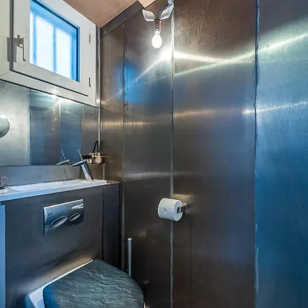 アパート Secret Oasis In Bastille - Luxury & Serenity *