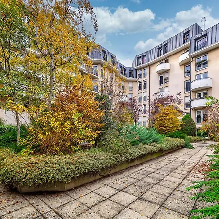 Secret Oasis In Bastille - Luxury & Serenity