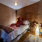 Secret Oasis In Bastille - Luxury & Serenity 파리